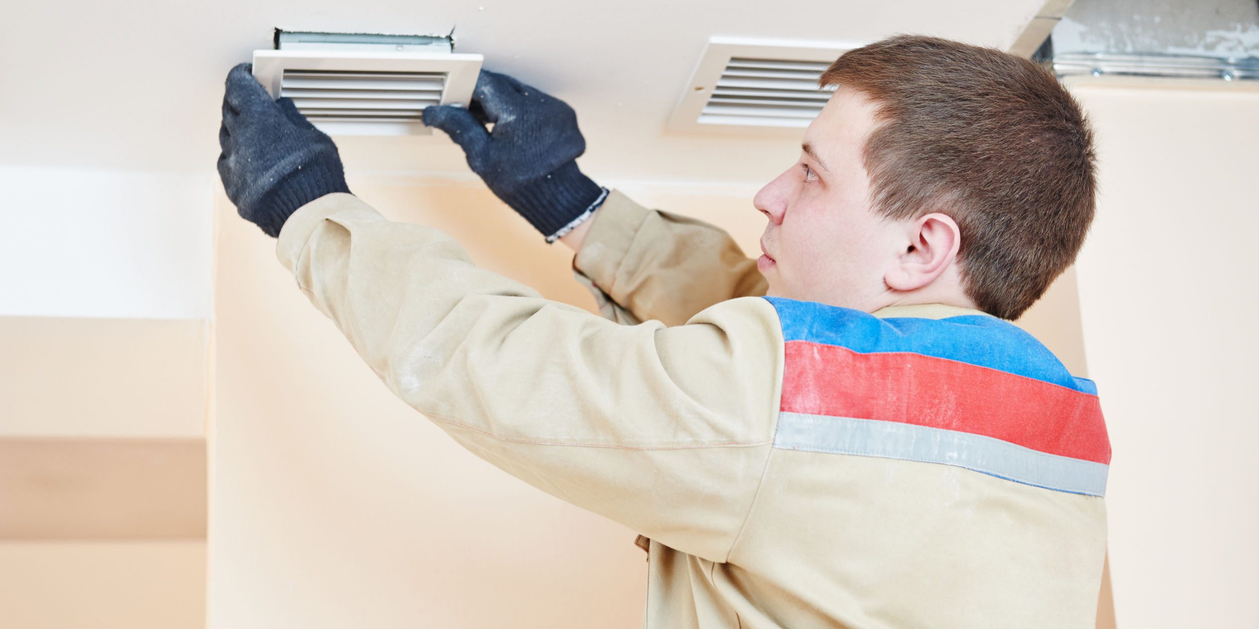 ventilation engineer worker